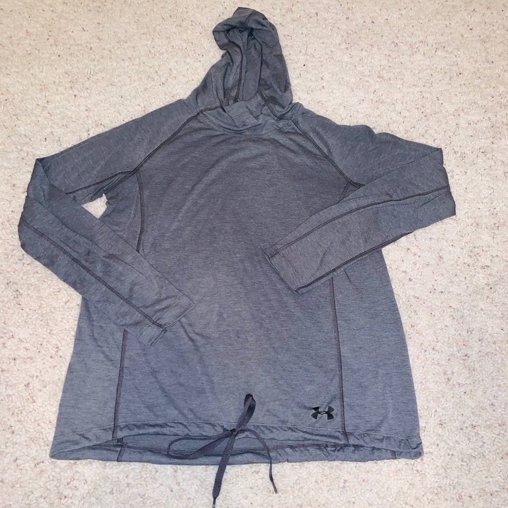 𝅺under armour sweatshirt